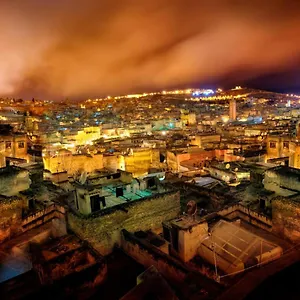 Riad Mounana ****