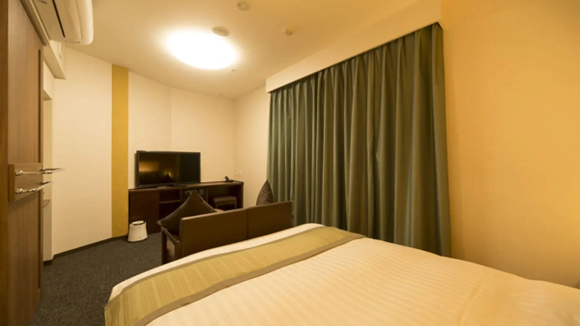Myoujin-No-Yu Dormy Inn Premium Kanda Tokyo Hotel