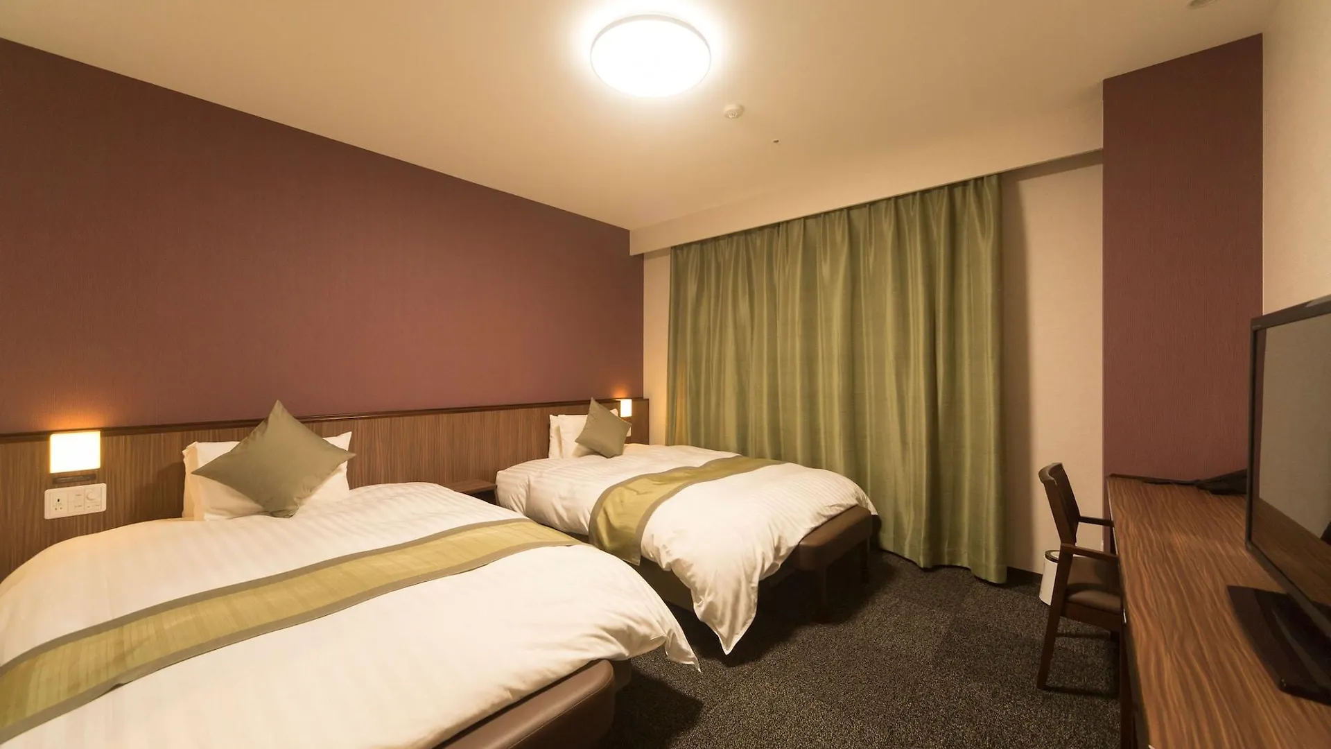 Myoujin-No-Yu Dormy Inn Premium Kanda Tokyo 3*,